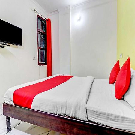 Hotel O Cozy Stay Delhi  Dış mekan fotoğraf