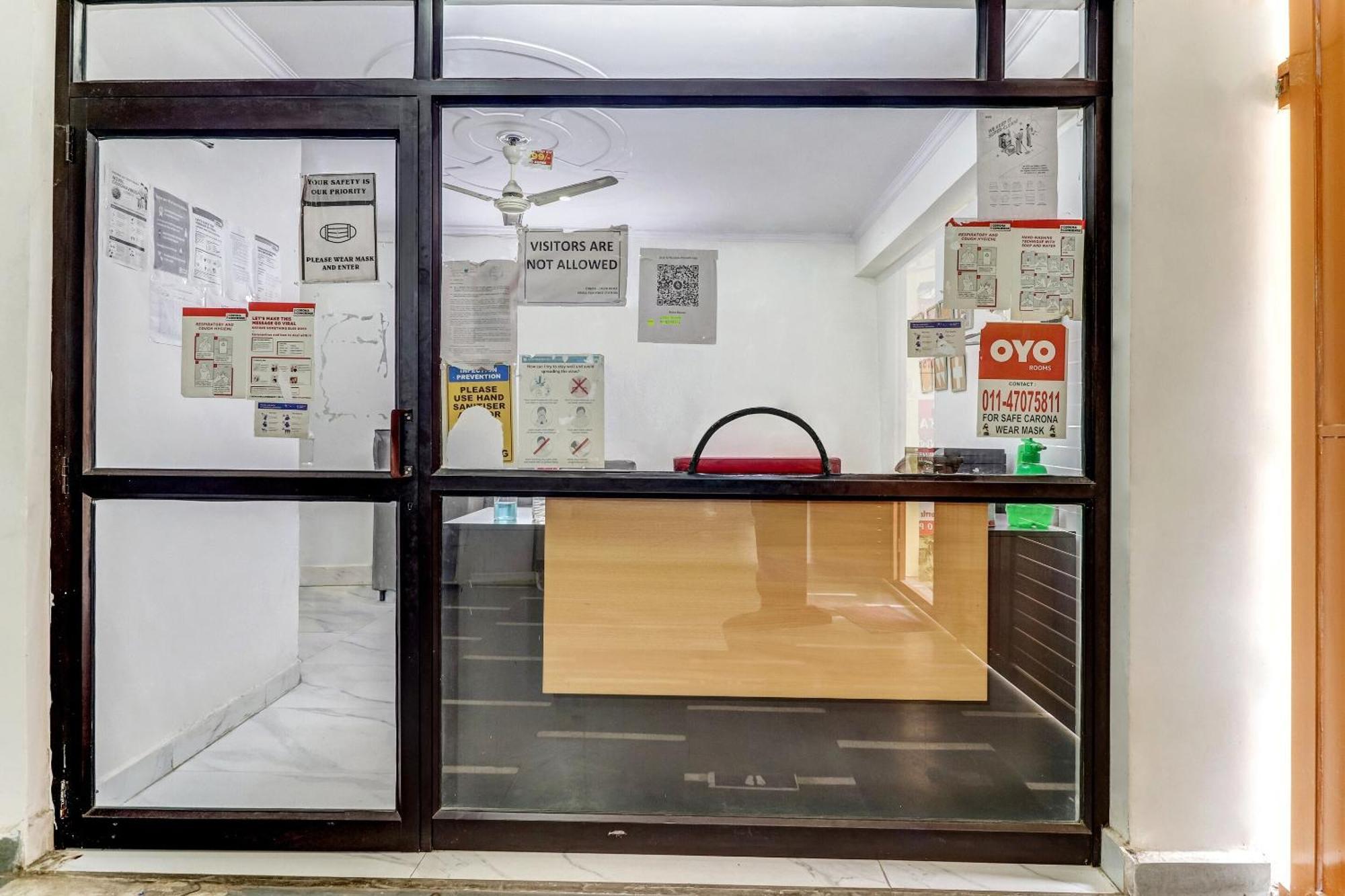 Hotel O Cozy Stay Delhi  Dış mekan fotoğraf