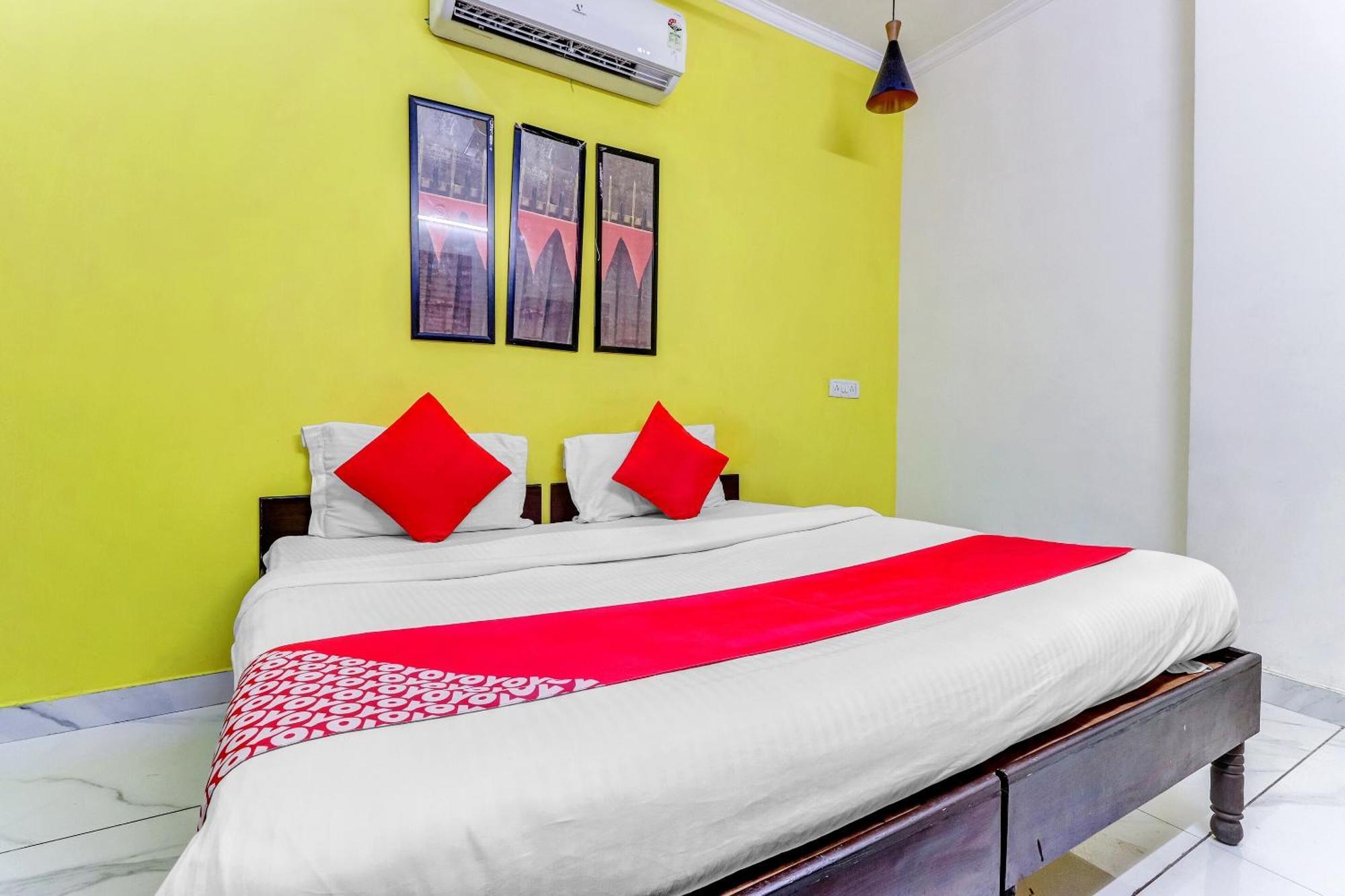 Hotel O Cozy Stay Delhi  Dış mekan fotoğraf
