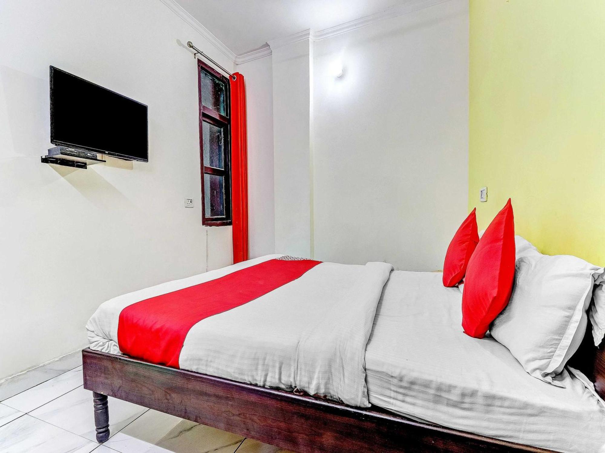 Hotel O Cozy Stay Delhi  Dış mekan fotoğraf